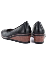 Dámské ažurové lodičky na platformě černé Vinceza 58629 Dámské ažurové lodičky na platformě černé Vinceza 58629