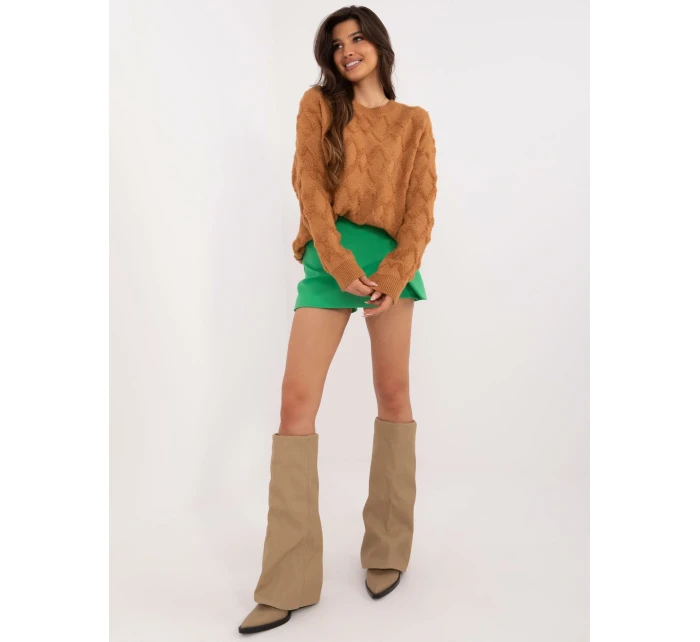 Sweter AT SW model 20459091 jasny brązowy - FPrice Sweter AT SW model 20459091 jasny brązowy - FPrice