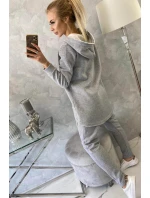 Šedá souprava kalhot baggy Šedá souprava kalhot baggy