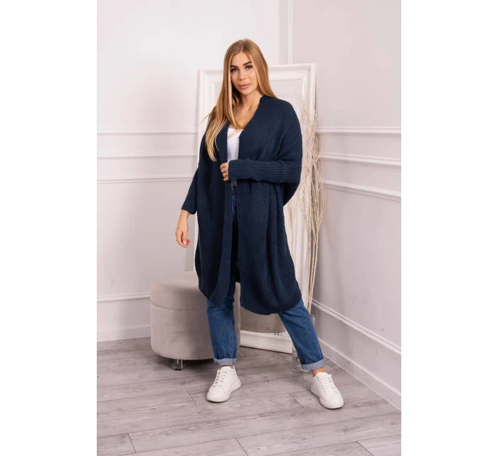 Svetr s džínovými netopýřími rukávy