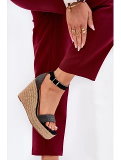 Dámské Sandály Na Klínu S Pleteninou Černé Adelio