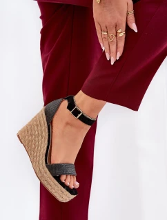 Dámské Sandály Na Klínu S Černé model 21687937 - Boto