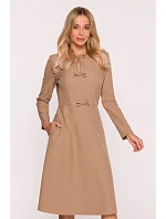 Dámské šaty s mašlemi S413 béžové - Stylove Dámské šaty s mašlemi S413 béžové - Stylove