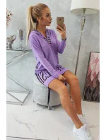 Šaty s kapucí a potiskem fialové Šaty s kapucí a potiskem fialové