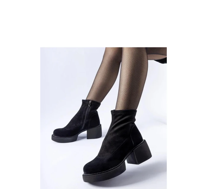 Boty na podpatku  model 206495 Solea