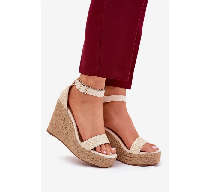 Dámské Sandály Na Klínu S Pletením Béžové model 21687930 - Boto