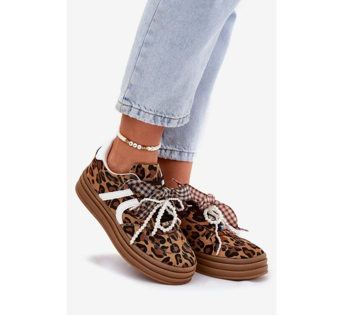 Dámské tenisky na platformě s ozdobami v panterovém vzoru hnědé Vinness Dámské tenisky na platformě s ozdobami v panterovém vzoru hnědé Vinness