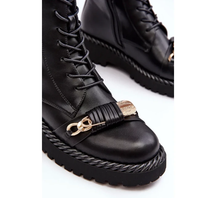 Dámské kožené pracovní kotníkové boty s ozdobou, černá S.Barski Dámské kožené pracovní kotníkové boty s ozdobou, černá S.Barski