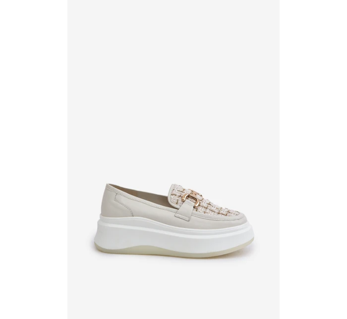 Kožené dámské mokasíny na platformě se zlatou ozdobou  model 21675562 - VINCEZA