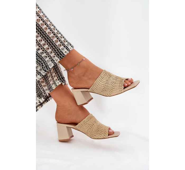 Dámské Pantofle S Pletením Na Podpatku Béžové model 21689418 - Boto Dámské Pantofle S Pletením Na Podpatku Béžové model 21689418 - Boto