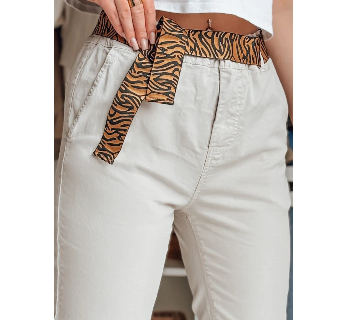 Dámské kalhoty s páskem MADELINA light beige FashionStreet UY2623 Dámské kalhoty s páskem MADELINA light beige FashionStreet UY2623