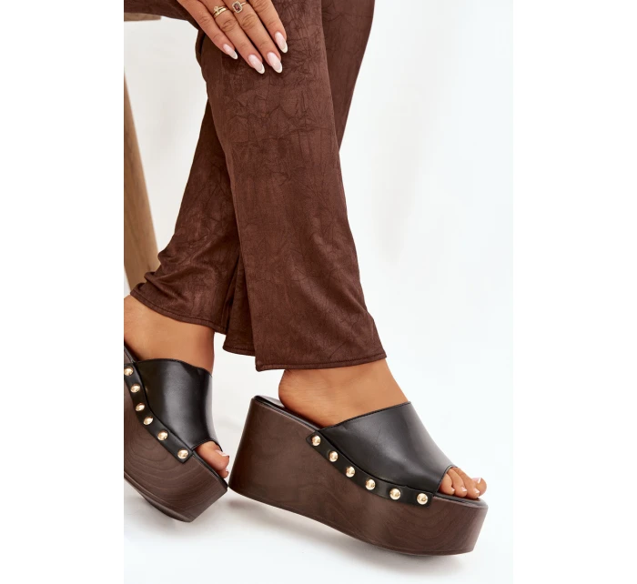 Dámské pantofle na platformě s cvočky černé Mareline