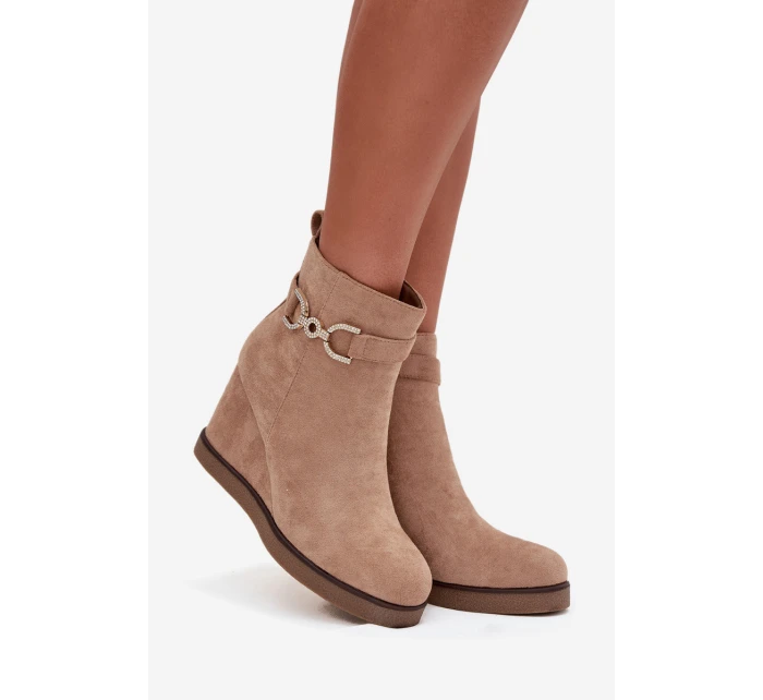 Dámské boty na platformě s ozdobným detailem béžové Marivana