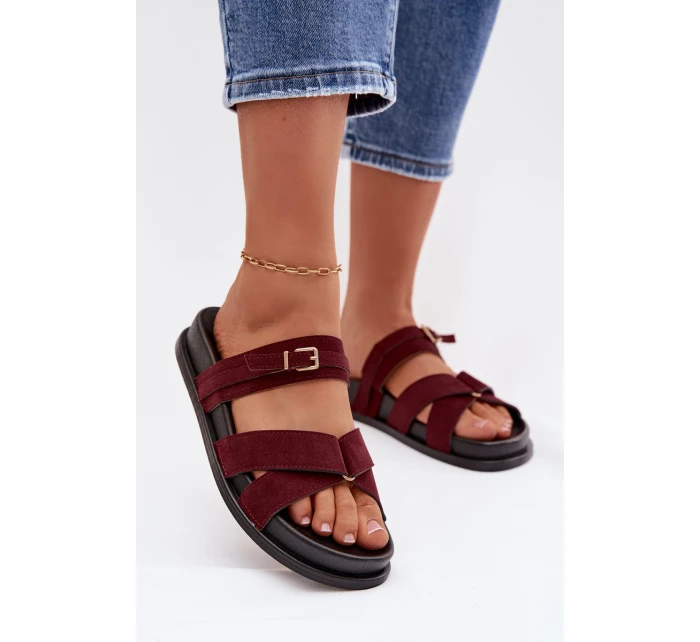 Dámské pantofle s pásky a zlatým přezkou Bordó Selorina Dámské pantofle s pásky a zlatým přezkou Bordó Selorina