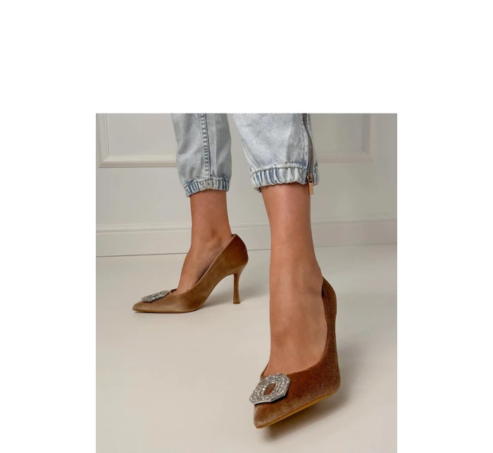 Lodičky na jehlovém podpatku  model 217661 Solea