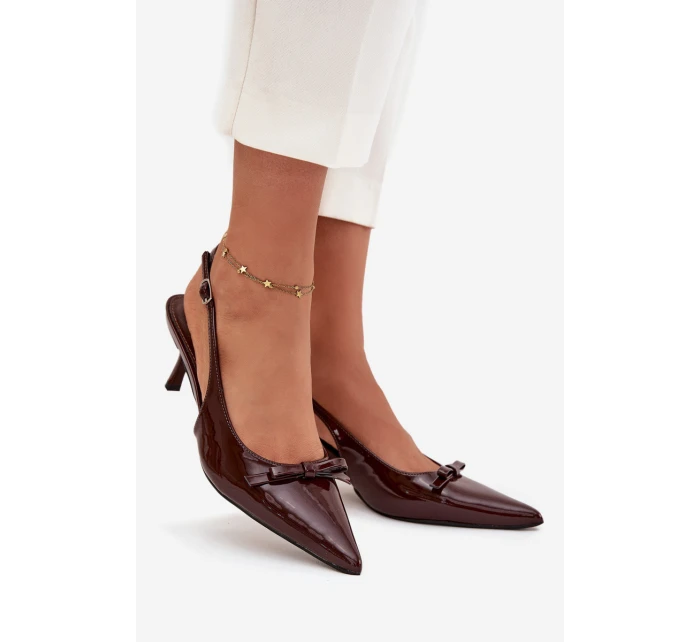 Lakované lodičky na jehlovém podpatku s mašličkou čokoládové Olvena