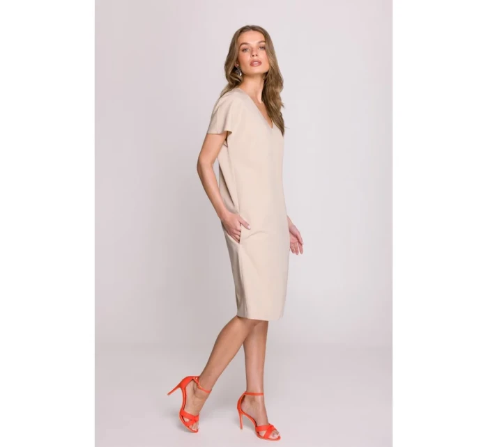 model 20966008 Šaty uvolněného střihu s výstřihem do V béžové - STYLOVE