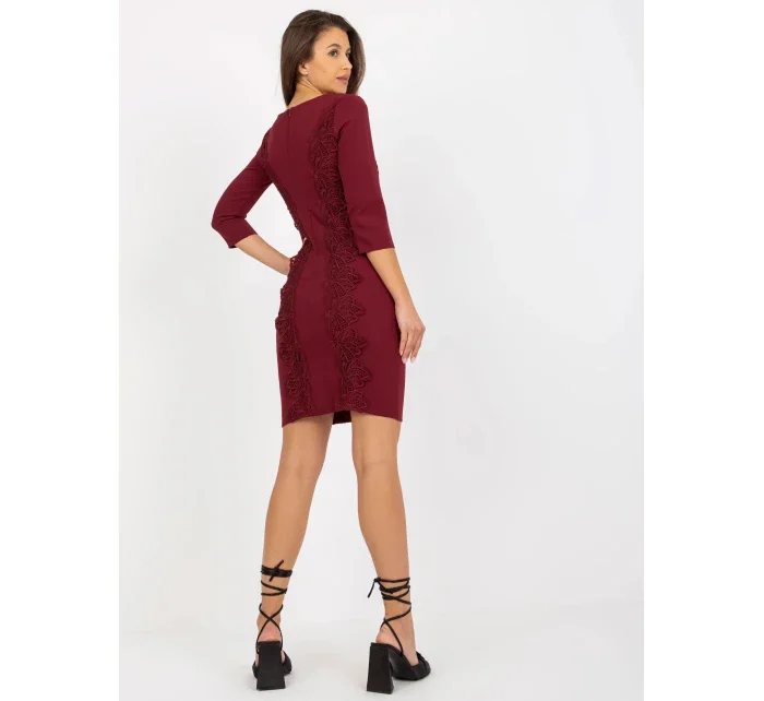 Dámské šaty LK SK model 20849714 vínové - FPrice Dámské šaty LK SK model 20849714 vínové - FPrice