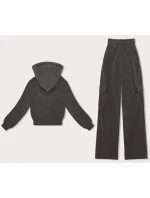 Dámský komplet v grafitové barvě - mikina a kalhoty typu cargo (AMG-322A) Dámský komplet v grafitové barvě - mikina a kalhoty typu cargo (AMG-322A)