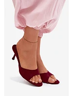 Sandály z imitace semiše na podpatku bordové model 22103082 - Boto Sandály z imitace semiše na podpatku bordové model 22103082 - Boto