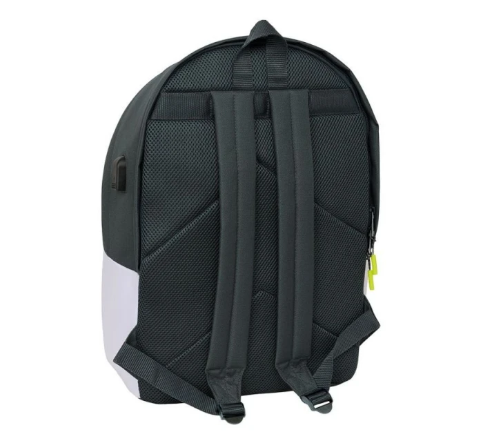 Sportovní batoh Realu Madrid s USB a pro notebook batoh model 21256382 - Inny Sportovní batoh Realu Madrid s USB a pro notebook batoh model 21256382 - Inny