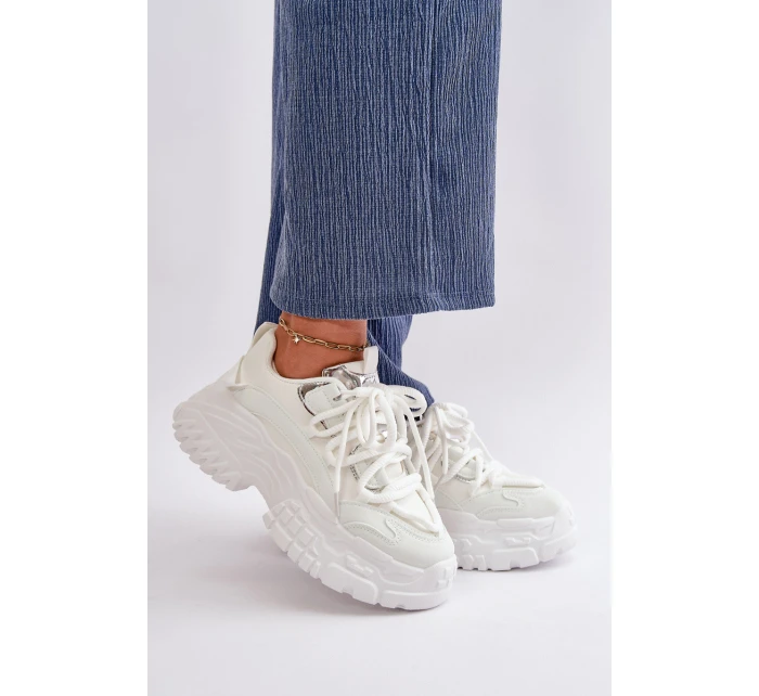 Dámské tenisky na masivní podrážce bílé model 21667383 - Boto Dámské tenisky na masivní podrážce bílé model 21667383 - Boto