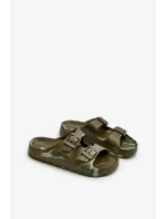 Lehké chlapecké pěnové pantofle s přezkami tmavě zelená Adirnaca Lehké chlapecké pěnové pantofle s přezkami tmavě zelená Adirnaca