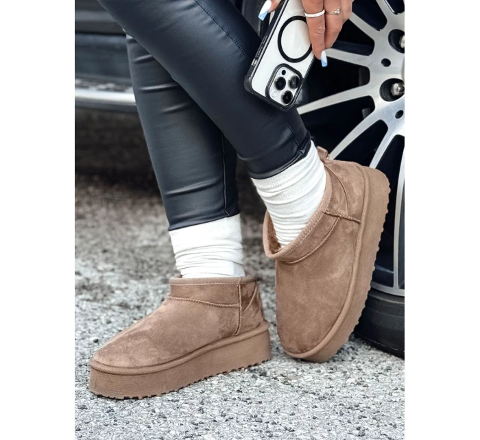 Dámské boty khaki Dstreet model 21981864 - FashionStreet