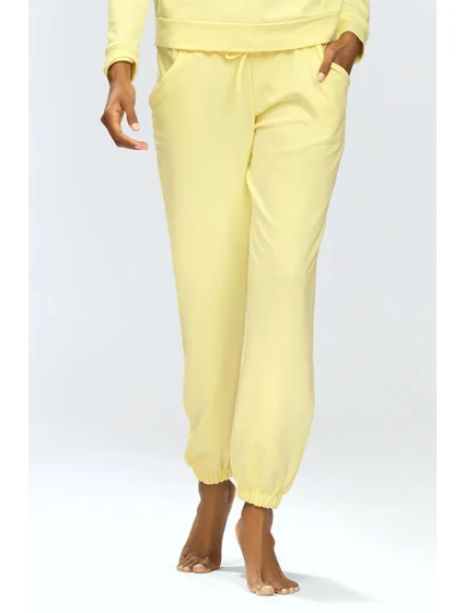 Dkaren Venezia barva:žlutá