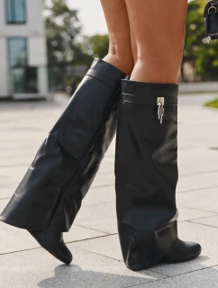 Dámské kozačky na platformě s páskem a stříbrným detailem Eko kůže Černé Korivelle