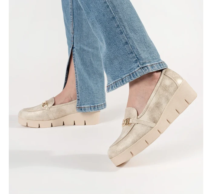 Luxusní  mokasíny zlaté dámské na klínku