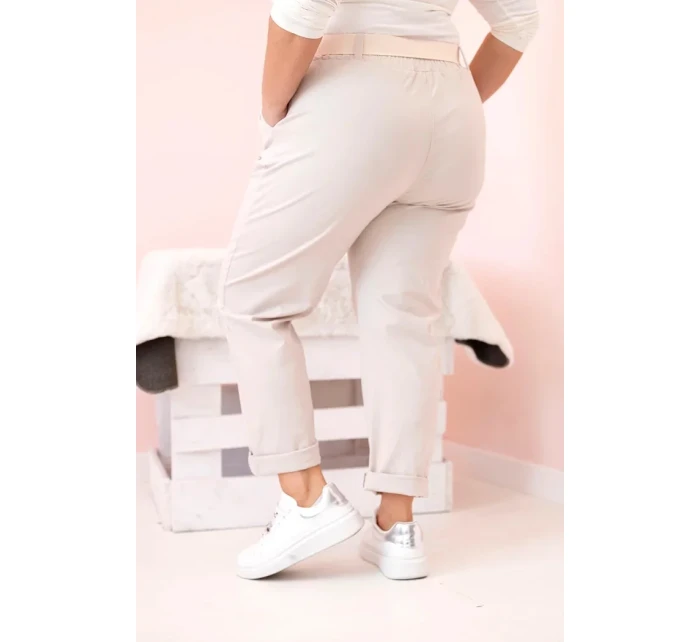 Dámské bavlněné kalhoty Plus Size s páskem béžový Dámské bavlněné kalhoty Plus Size s páskem béžový