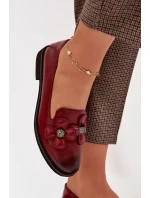 Dámské polobotky na plochém podpatku s ozdobnými květinami Bordó model 22031747 - Boto