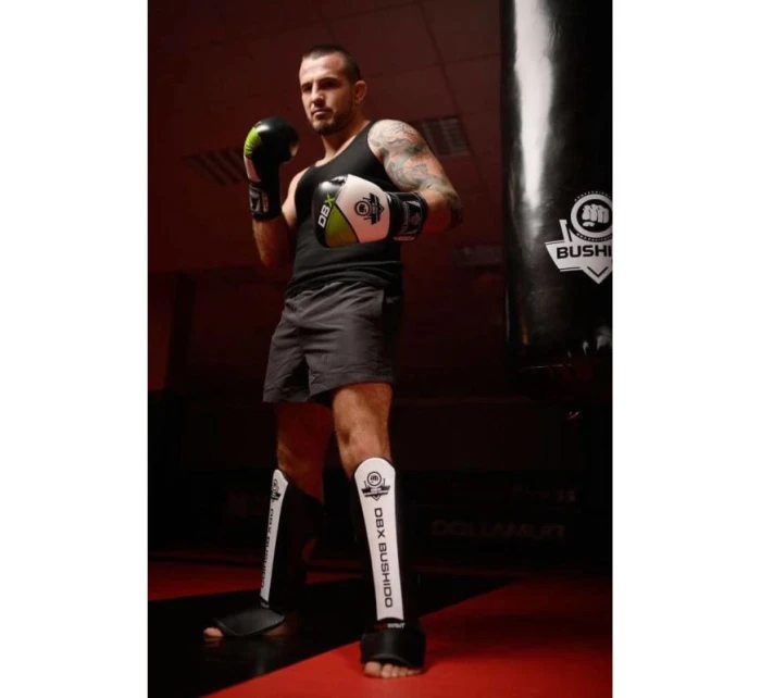 Chrániče holenních kostí M - Edge Chrániče holenních kostí M - Edge