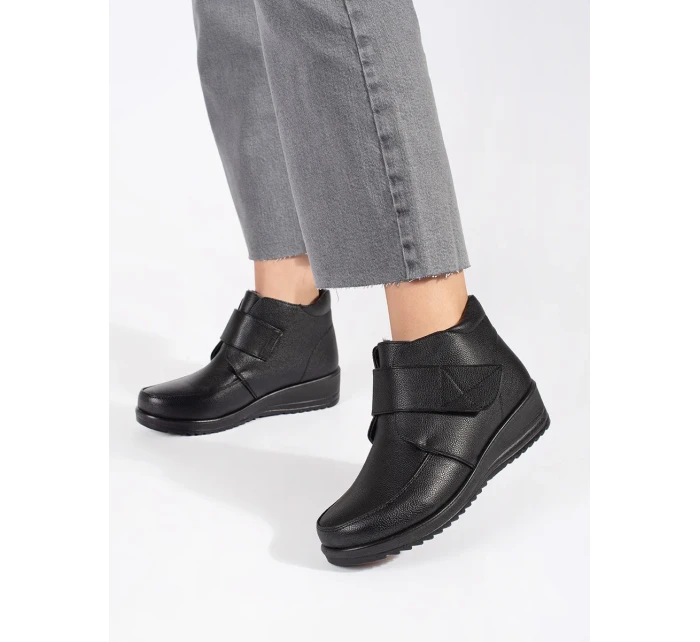 Pěkné kotníčkové boty dámské černé platforma Pěkné kotníčkové boty dámské černé platforma