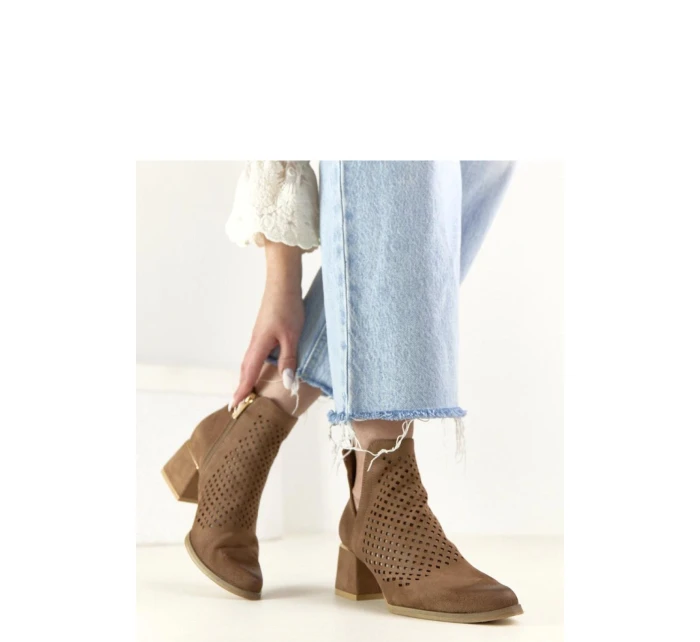 Boty na podpatku  model 224953 Solea