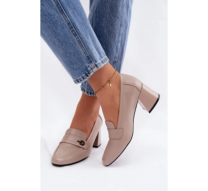 Kožené dámské polobotky na podpatku model 22100040 Béžové - VINCEZA