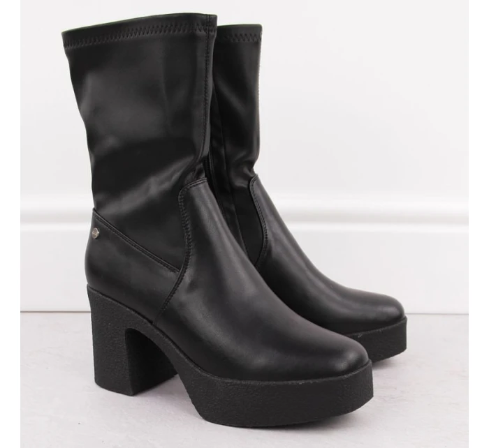 Goe W MM2N4047 INT2056 boty na jehlovém podpatku