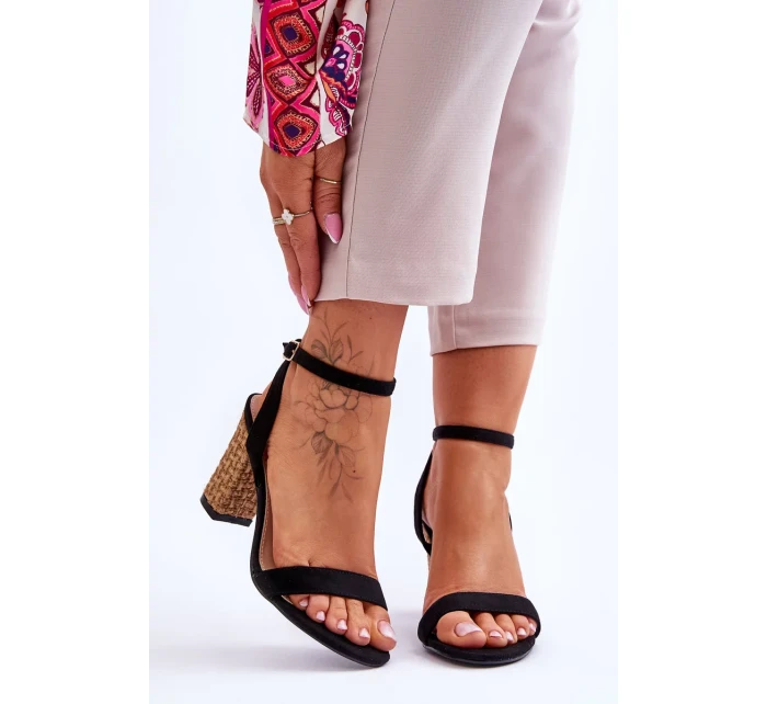 Semišové Sandály Na Spleteném Podpatku Černé Selila Semišové Sandály Na Spleteném Podpatku Černé Selila