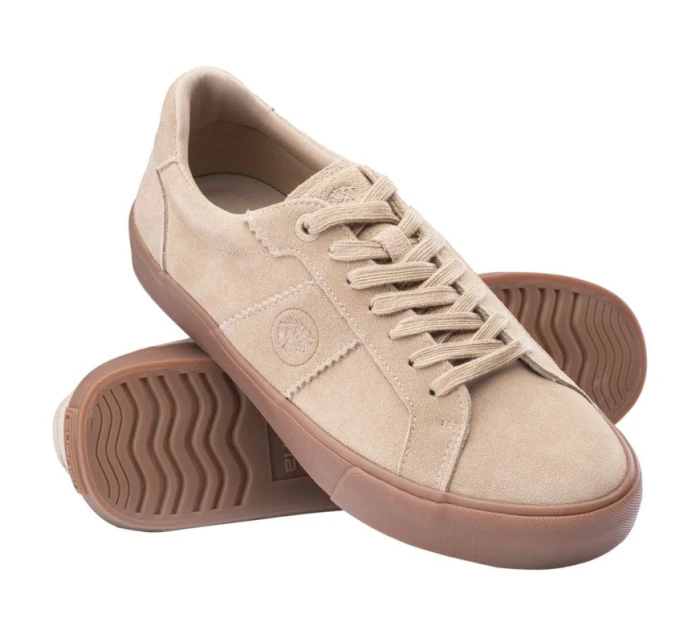 Leguán Naguro M trenéři 92800602817 Leguán Naguro M trenéři 92800602817