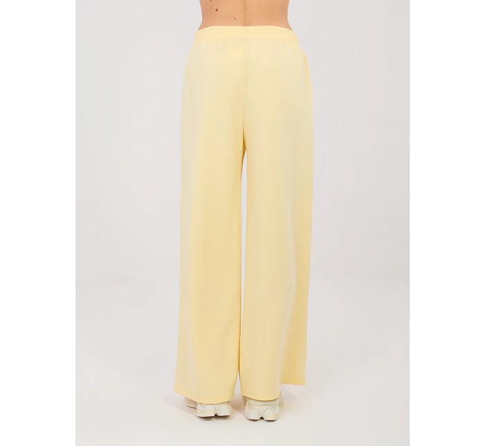 IT DR tepláky 21772.91 světle žluté IT DR tepláky 21772.91 světle žluté