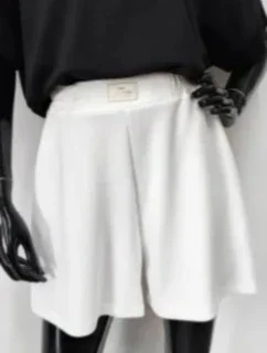 model 21185725 ŠORTKY - OFF PINK