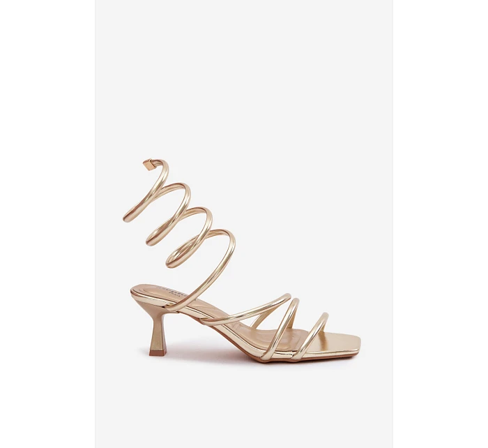 Dámské sandály na podpatku s pásky Zlaté model 22102998 - Boto