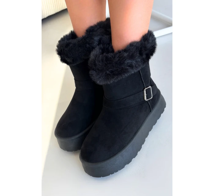 Dámské sněhule na platformě s přezkou a kožíškem Jesella – černé