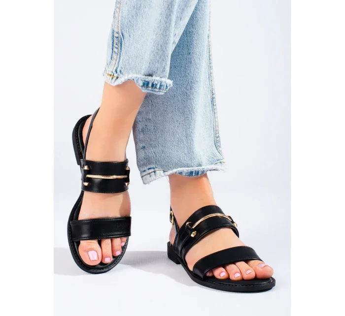 Komfortní dámské černé  sandály bez podpatku