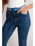 Dámské džíny Mom Fit s vysokým pasem a kontrastním páskem tmavě džínsová Dámské džíny Mom Fit s vysokým pasem a kontrastním páskem tmavě džínsová