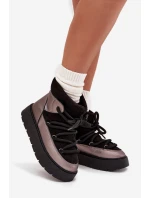 Dámské nízké sněhule s hřejivým kožíškem a silným šněrováním Xarina – černé Dámské nízké sněhule s hřejivým kožíškem a silným šněrováním Xarina – černé