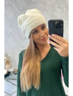 Dámská čepice ecru model 18752365 - K-Fashion Dámská čepice ecru model 18752365 - K-Fashion