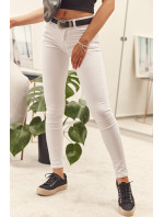 Bílé džínové džíny