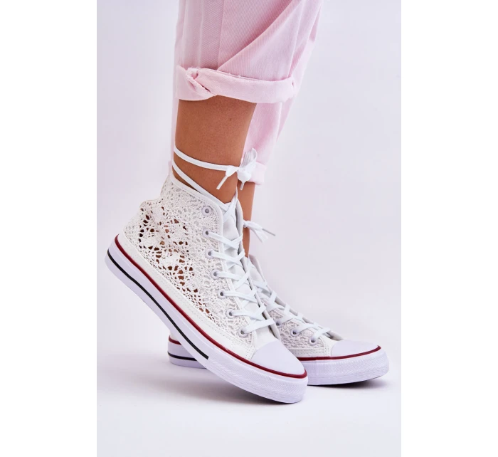 Dámské krajkové vysoké tenisky bílá model 21621978 - Boto